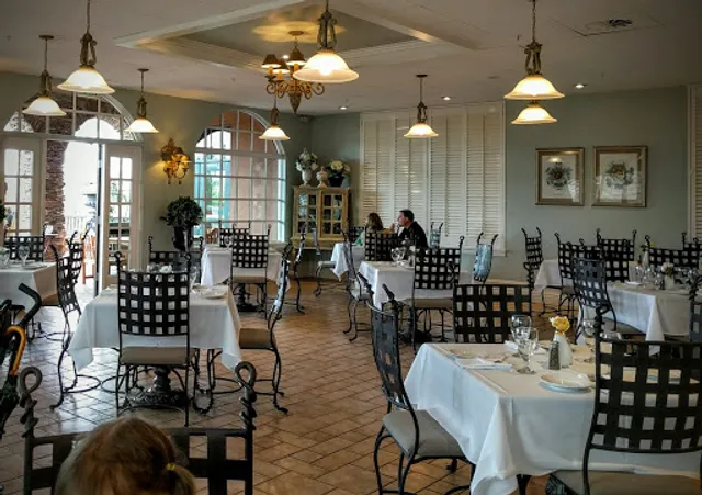 Trellis Café at Ashton Gardens