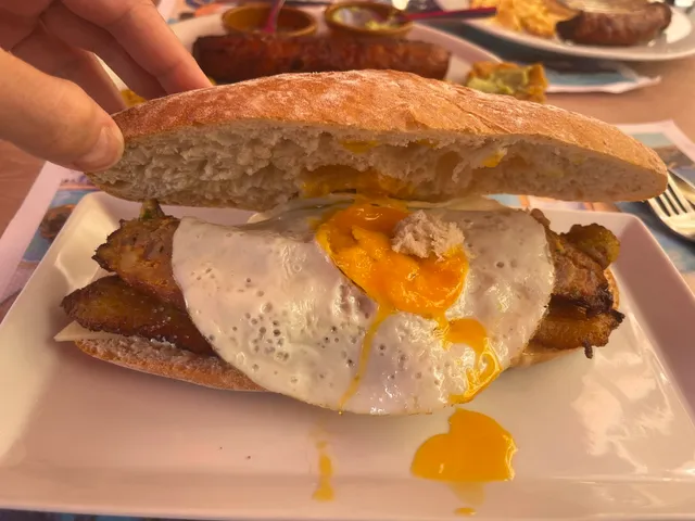 El Racó de navarro Cocina Fusión