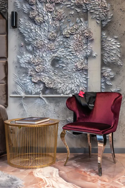 Mr. Grey Boutique Hotel