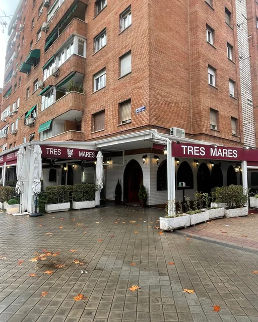 Marisquería Tres Mares