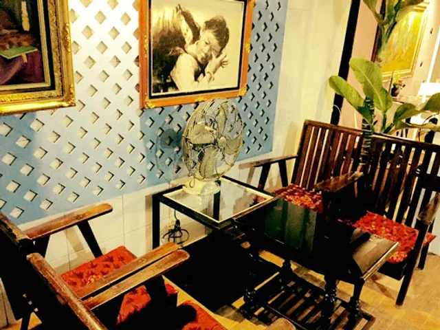 Cozy Restaurant ( Huế )