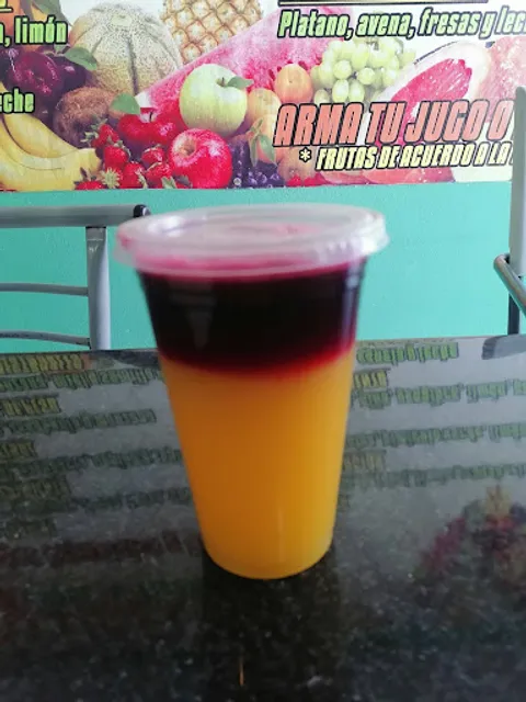 Jugos Licuados y Mucho Más Cone's Juice