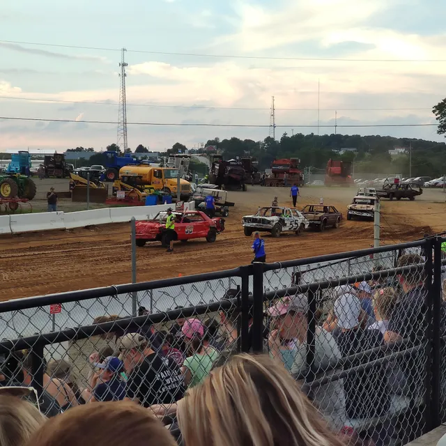 Buck Motorsports Park & Entertainment Complex