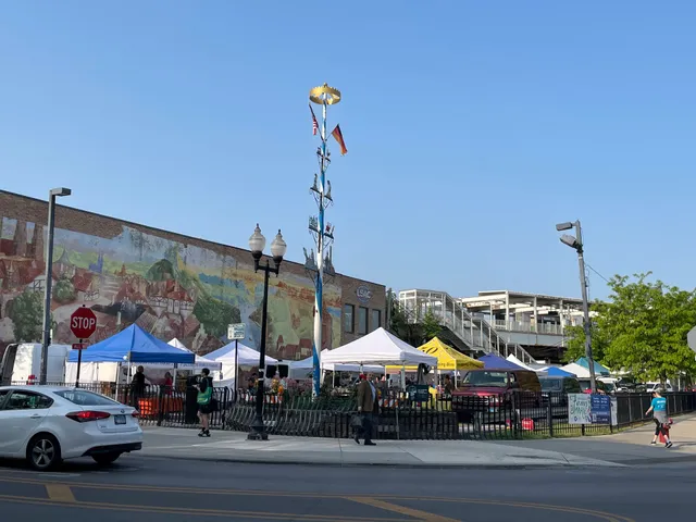 Lincoln Square Farmers Market