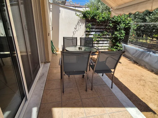 Eretria Apartments FM14