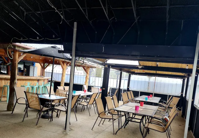 Trails End Pub Leota