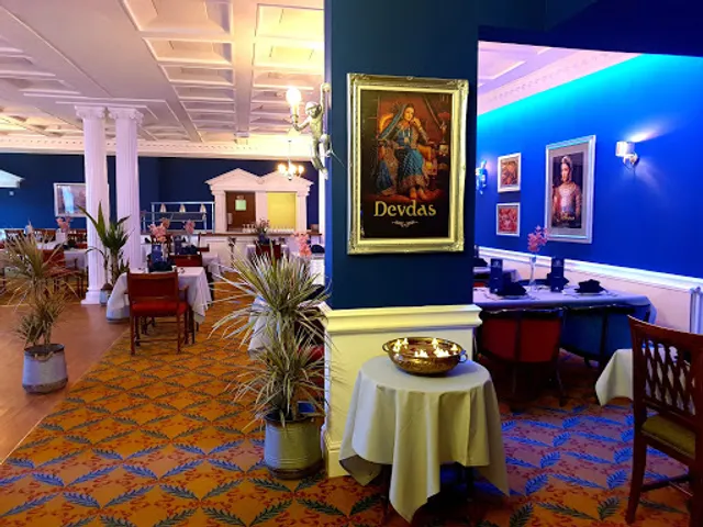 Bombay Club | Boston