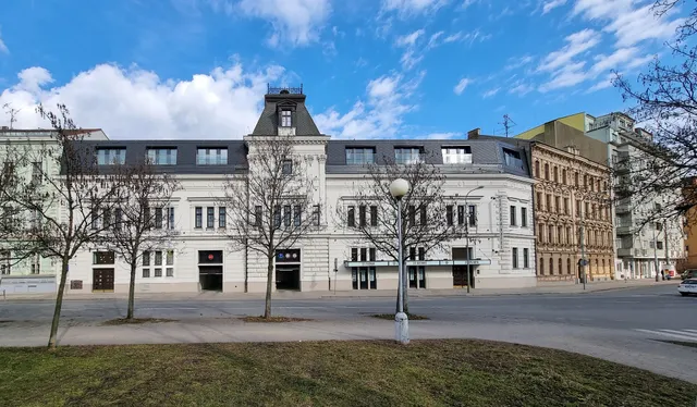 EFI Pivovar & Hostinec Osmec