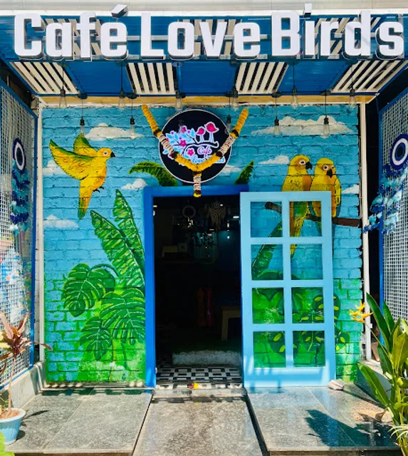 Cafe love birds ️