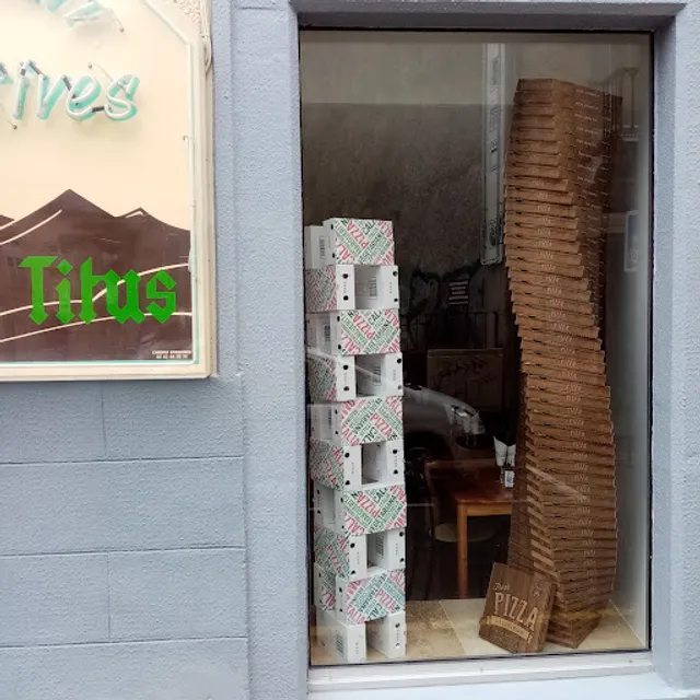 PIZZERIA TITUS RESTAURANT LES ESTIVES