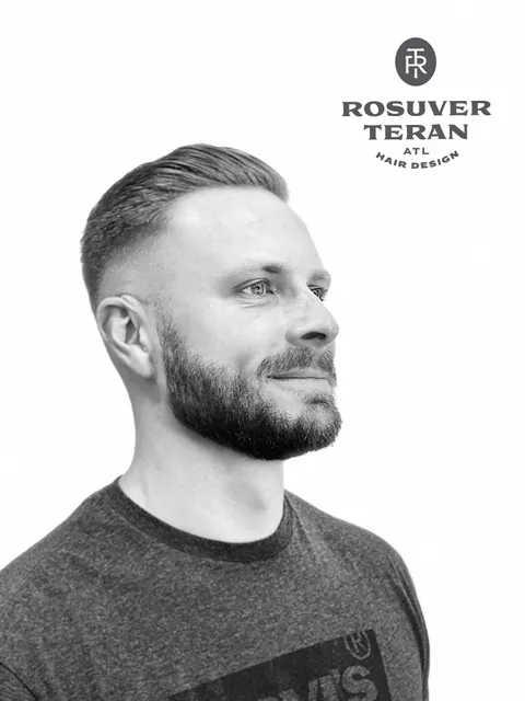 Rosuver Terán Hair Design