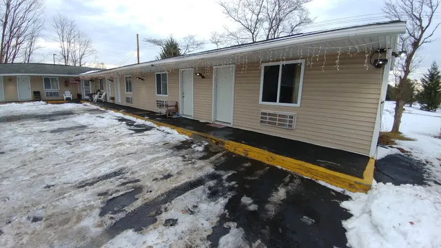 SKYVIEW MOTEL