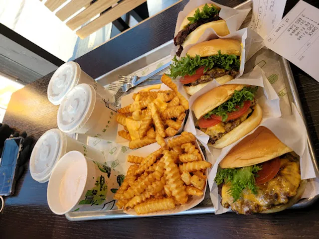 Shake Shack Gangnam Square