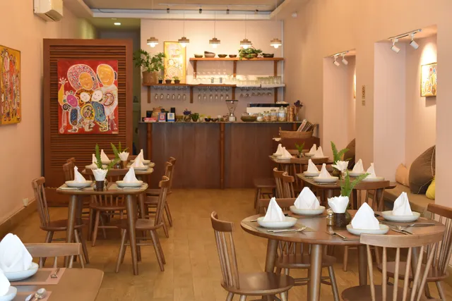 Bakong Restaurant & Cafe