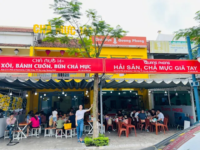 CHẢ MỰC 14 Xôi, Bún, Bánh Cuốn Chả Mực
