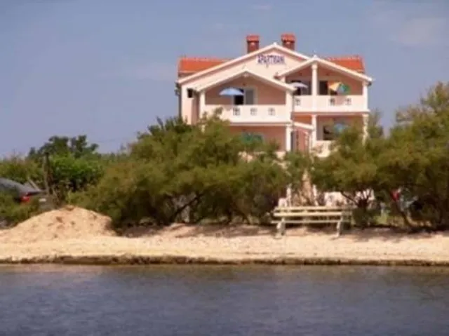 Apartmani JERMEN - Sukošan