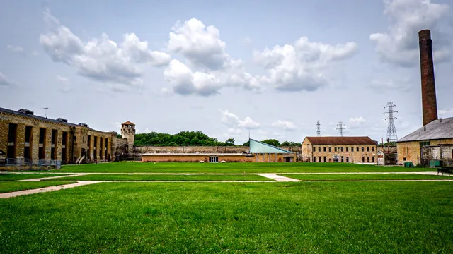 Old Joliet Prison
