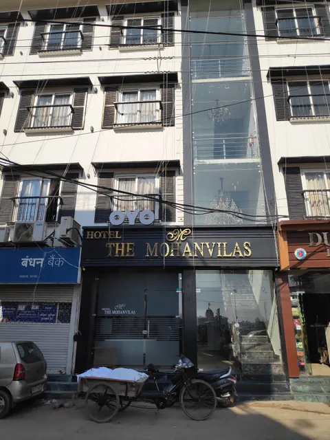 Capital O 18589 The Mohan Vilas