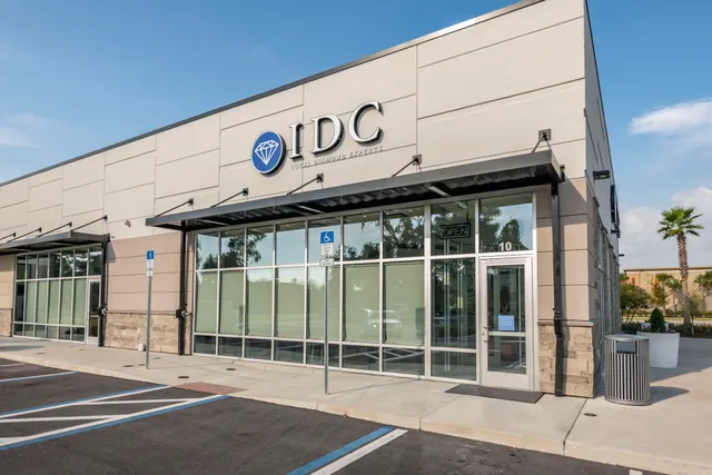 International Diamond Center