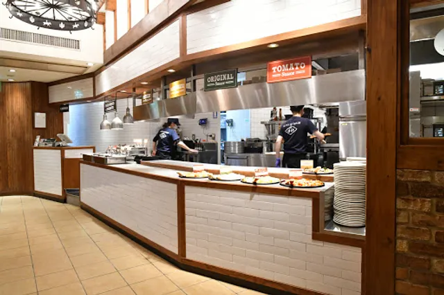 Shakey's Ikebukuro East