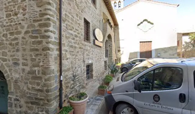 Via Santa Caterina, 2