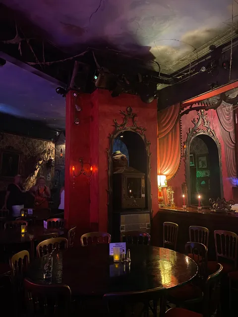 Simon Drake's House of Magic