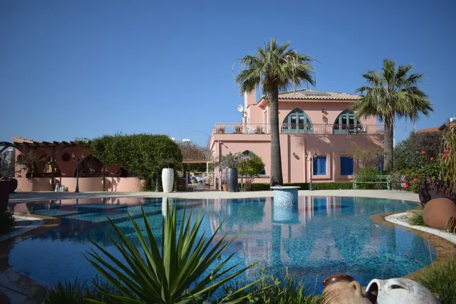 The Fez Boutique Hotel, Bar & Bistro