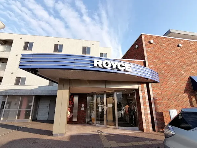 ROYCE' Ainosato Park Store