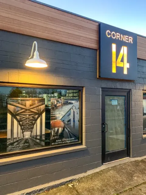 Corner 14 Foodcarts Spirits & Brew