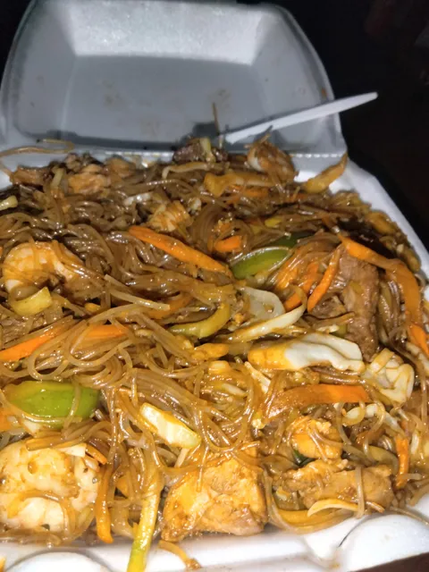 ""Chop Suey"" Honduras Chinese Food""