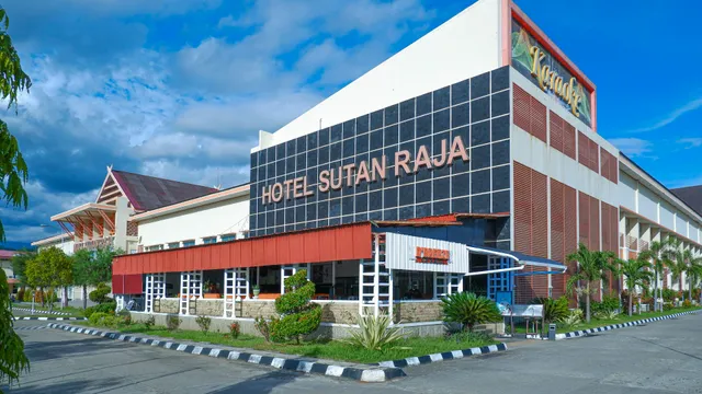 Sutan Raja Hotel Kolaka