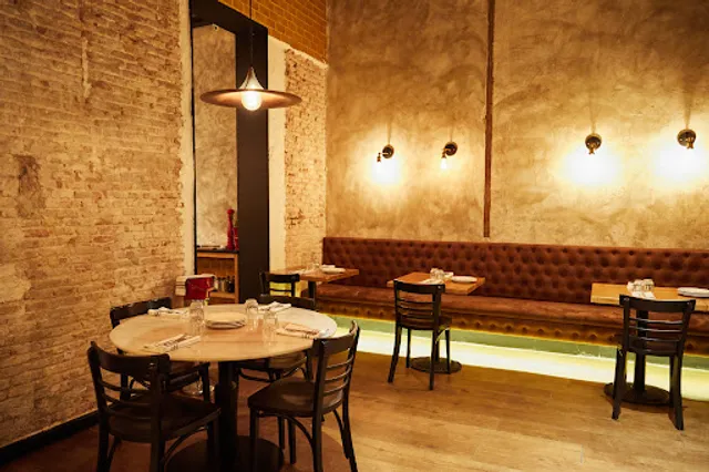 Bronzo, bar e cucina (Eixample)