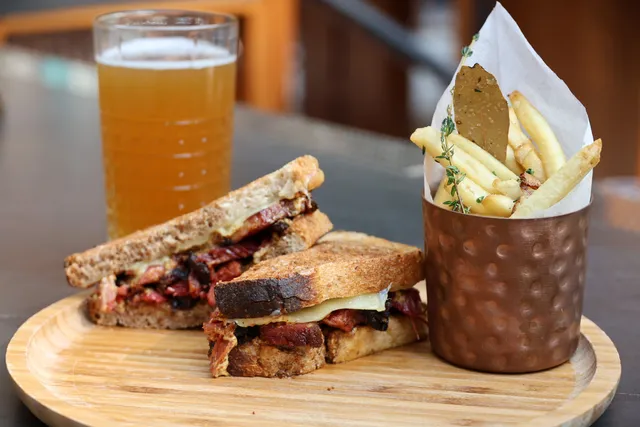 Townsend Bar & Cinema