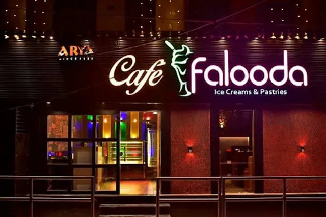 Arya Cafe Falooda