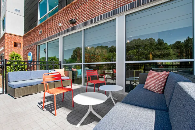 Tru by Hilton Chapel Hill