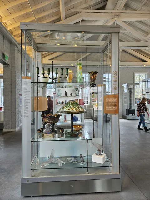 Davidson-Gerson Gallery of Glass