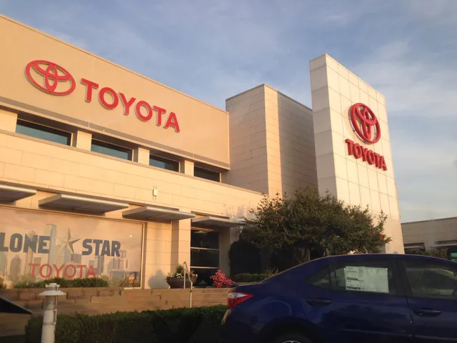 Lone Star Toyota of Lewisville