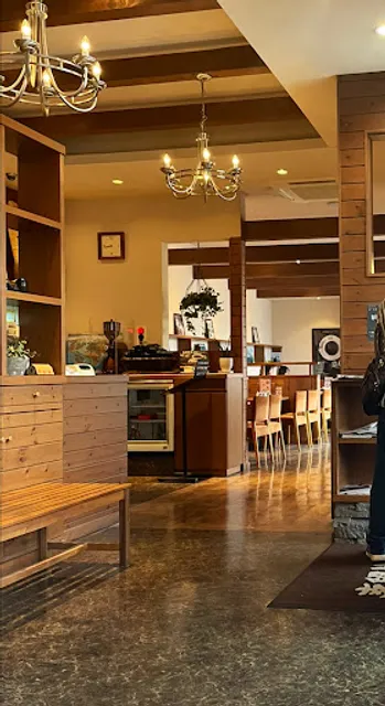 Silvia Coffee Shinrinkoendori