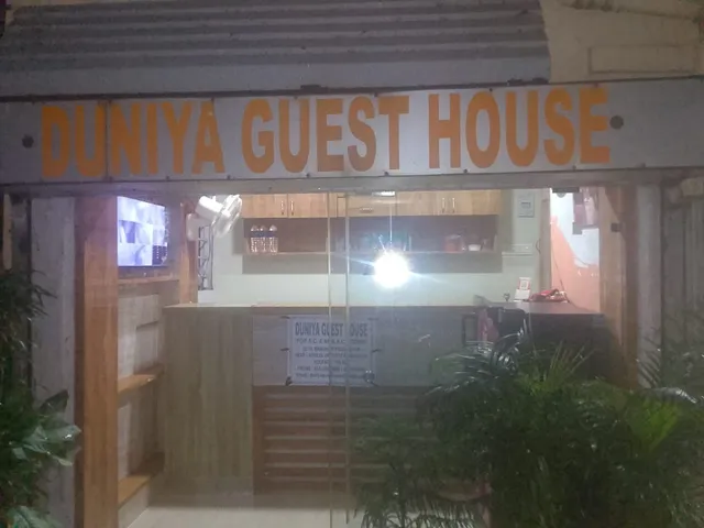 DUNIYA GUEST HOUSE