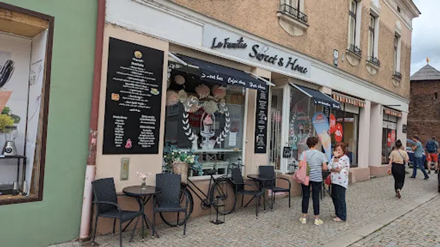 La familia Sweet & Home