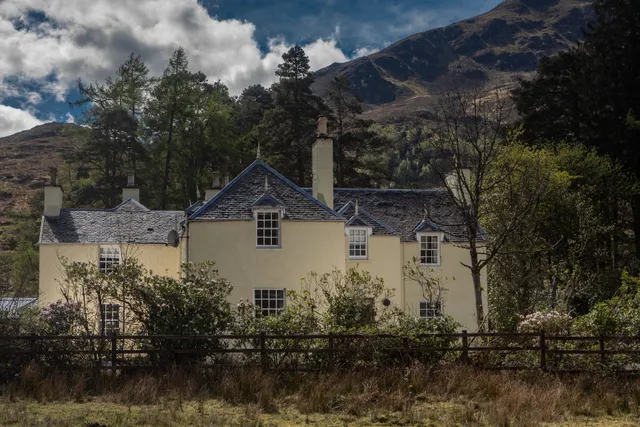 Glenshiel Lodge & Estate (Temporary Closed)