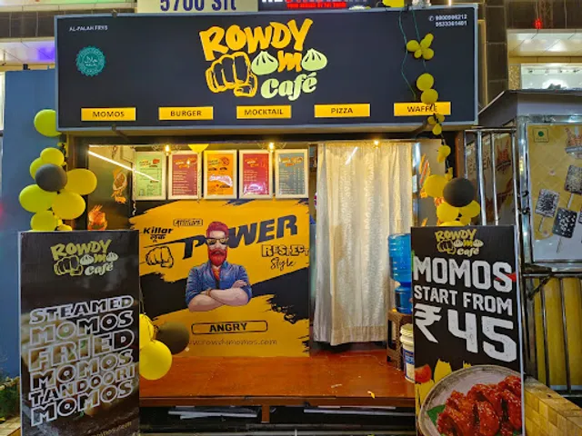 Rowdy Momo Cafe