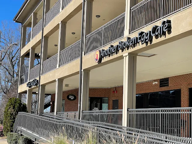 Another Broken Egg Cafe