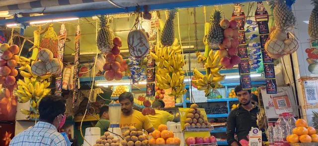 Vamsy Krishna Fruit Juice