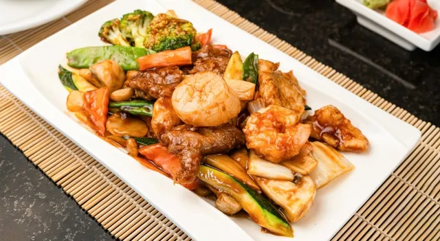 NEE HAO | CHINESE & SUSHI BAR