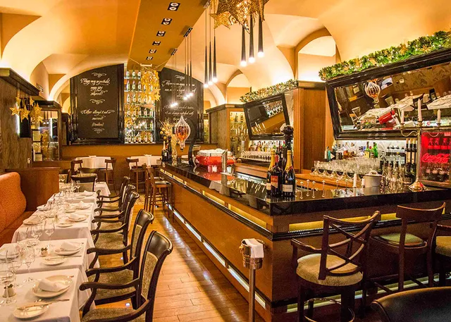 Rézkakas Bistro (Sas 3 Bistro Kft)