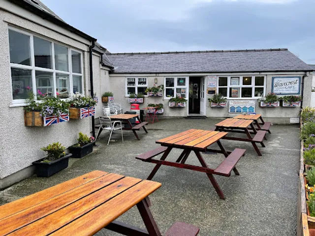 Wavecrest Cafe