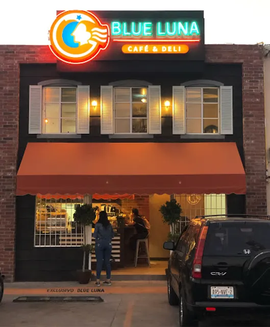 Blue Luna Café | Insurgentes