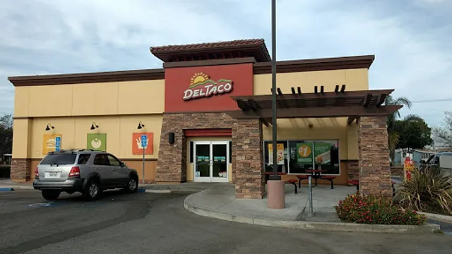 Del Taco