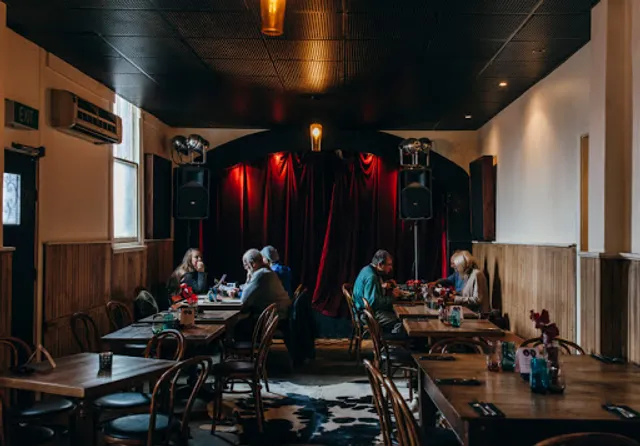 Bridge Hotel Castlemaine